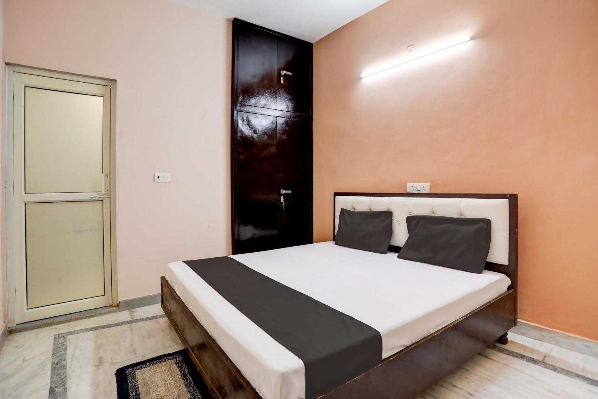 Hotel O Tilak Hotel 24 Sector 27 Near By Vinayak Hospital Gali No-6 Noida Zewnętrze zdjęcie